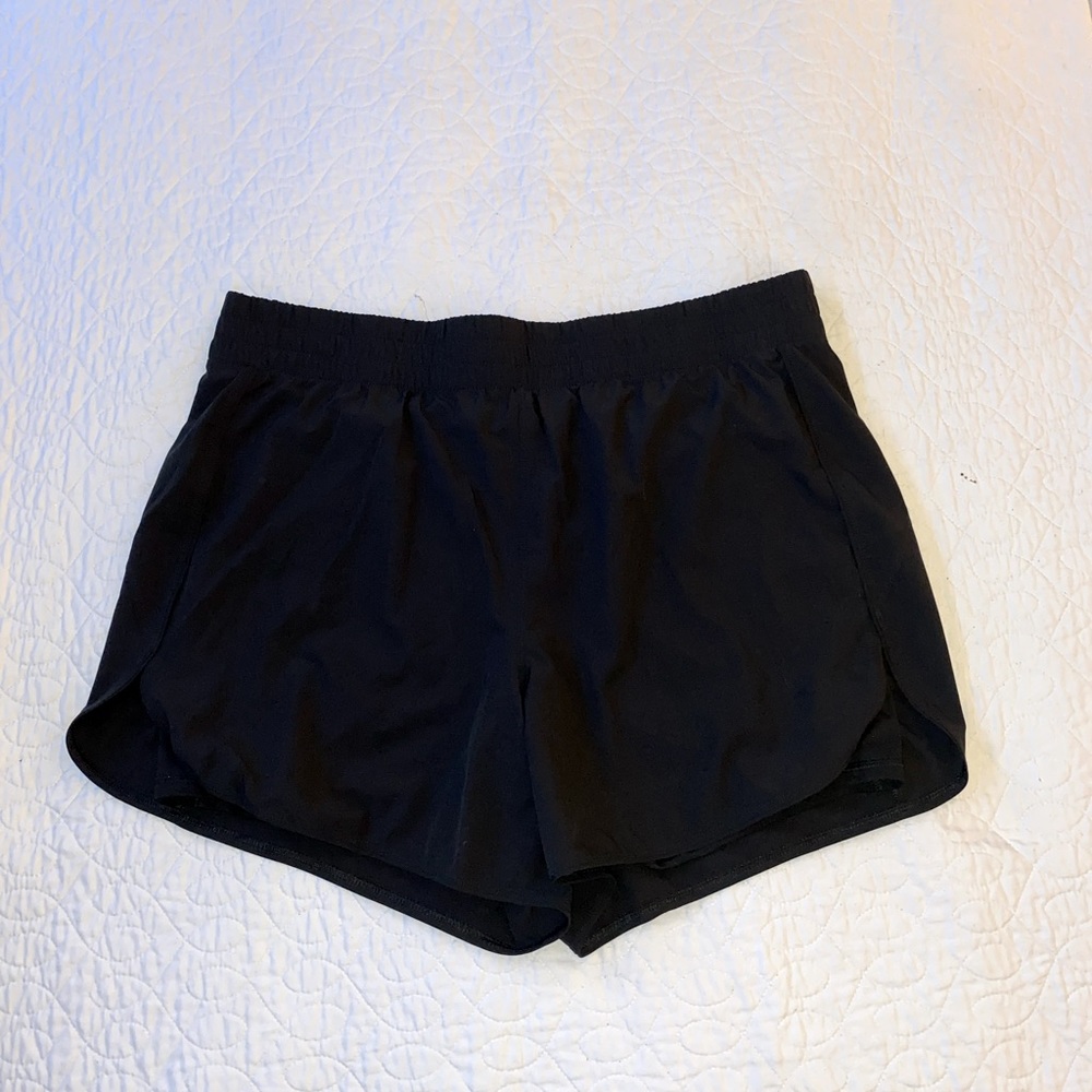 Avis Running Shorts